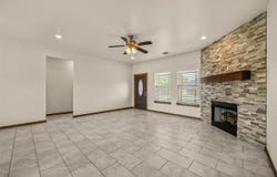 35 Blue Meadow Dr, Elgin, OK 73538