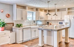 233 Hackers Branch Road, Glasgow, KY 42141