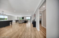 41 Lakeview Drive, Marlboro, NJ 07746
