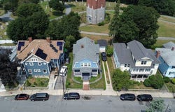 24 Yale St, Lawrence, MA 01841