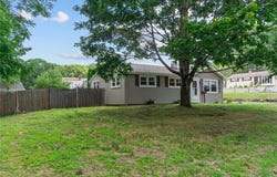 190 White Avenue, Warwick, RI 02889