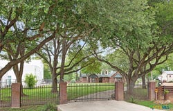 640 Woodlake Drive, McQueeney, TX 78123