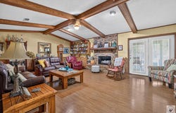 213 Andrews, Hooks, TX 75561
