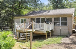 45 REEDBUCK LANE, HEDGESVILLE, WV 25427