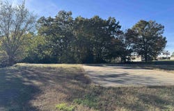 Louann, Highland, AR 72542