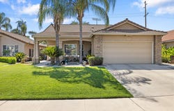 1929 N Auburn Court, Visalia, CA 93292
