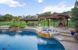 104 W Carruth Lane, Double Oak, TX 75077
