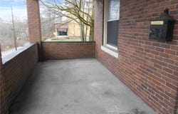 32 Weller St, Sheraden, PA 15204