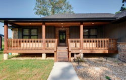 183 Sunshine Avenue, Cabool, MO 65689