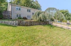91 Curry Road, Cranston, RI 02920