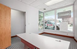 927 Wheeling Avenue, Cambridge, OH 43725