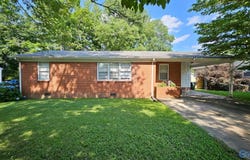 325 Crestview Street, Athens, AL 35611