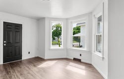 1114 Broadway Ave, Sheboygan, WI 53081