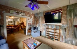 407 E Main Street, Whitesboro, TX 76273