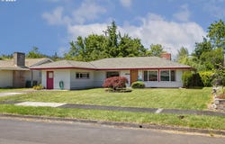 2840 FERRY St, Eugene, OR 97405