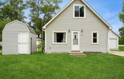 5652 SE Circle Drive, Carlisle, IA 50047