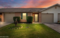 8016 Stablegate Way, Powell, TN 37849