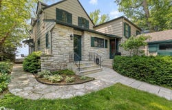 533 N Shore Dr, Clear Lake, IA 50428
