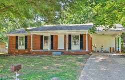 301 Belle Deere Drive, Trenton, TN 38382