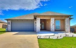 294 Emmy Jean Drive, Blanchard, OK 73010