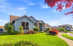 867 CORSAIR Dr, Independence, OR 97351
