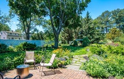 23 Rose St, Metuchen Boro, NJ 08840-2330