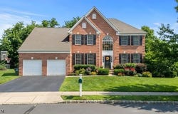 26 Rouser Way, Hillsborough Twp., NJ 08844-7069