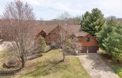 10A52 Cardinal, APPLE RIVER, IL 61001