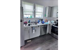 121 E Splitlog Street, Other, MO 64843