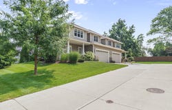 6059 Canyon Parkway, McFarland, WI 53558