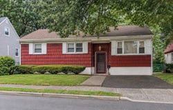 10 Moore Pl, Nutley Twp., NJ 07110-3206