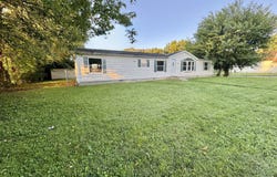 2411 6th Avenue, Terre Haute, IN 47803