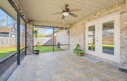 6077 Stonechase Blvd, Pace, FL 32571