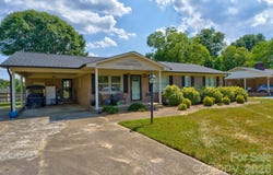 1014 Ranbar Street, Cherryville, NC 28021