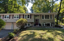 746 Avery Street, South Windsor, CT 06074