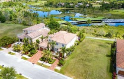 190 SE Bella Strano, Port Saint Lucie, FL 34986