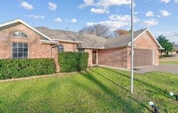 2013 Wood Trail, Azle, TX 76020