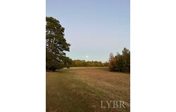 3200 Tobacco Road, Nathalie, VA 24577