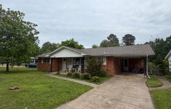 1905 Seifert Drive, Poplar Bluff, MO 63901