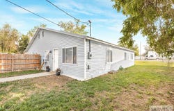 462 E 17th Street, Idaho Falls, ID 83404