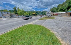 1478 Dellwood Road, Waynesville, NC 28786