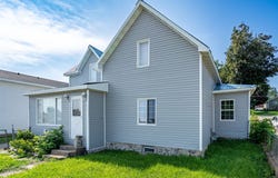 221 E Anson Street, Marshalltown, IA 50158