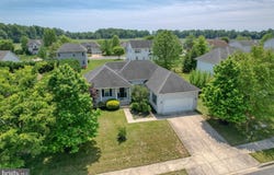 328 GILLIBROOK LANE, DOVER, DE 19904