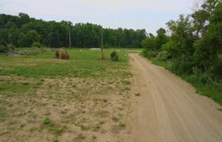 8386 E Sidney Road, Crystal, MI 48818