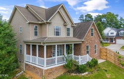 241 Hillside Lane, Lenoir City, TN 37771