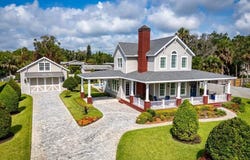 96 Grove Street, Ormond Beach, FL 32174