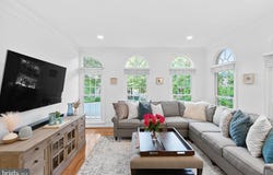 10111 BALLYNAHOWN CIRCLE, FAIRFAX, VA 22030