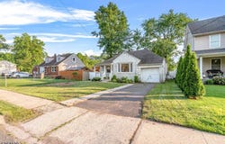 318 Terrill Rd, Plainfield City, NJ 07062-1737