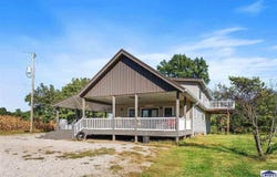 9236 State Road 59, Jasonville, IN 47438