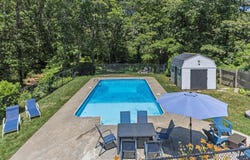 7 Hane Road, Mashpee, MA 02649